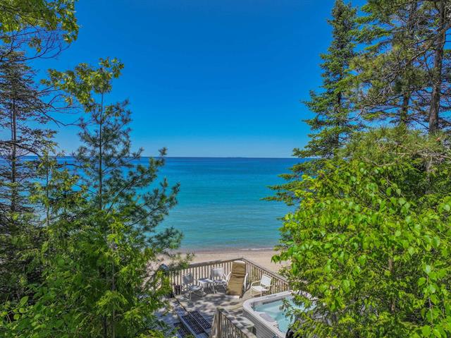 Builiding view ten for 5635 Leland Woods, Leland, MI. 49654