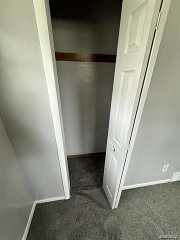 Builiding view eight for 8525 Greenlawn, Detroit, MI. 48204