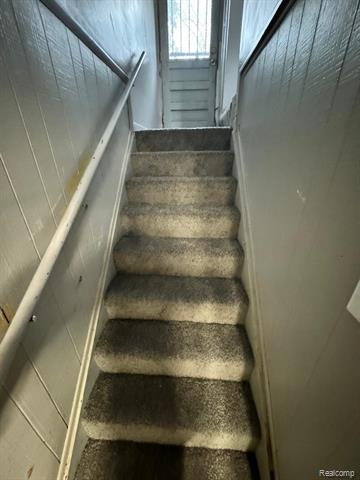 Builiding view two for 8525 Greenlawn, Detroit, MI. 48204