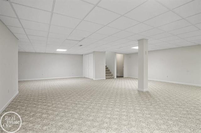 Builiding view seventeen for 30601 Victoria, New Baltimore, MI. 48051