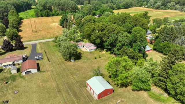 Builiding view forty eight for 2745 Carleton, Adrian, MI. 49221