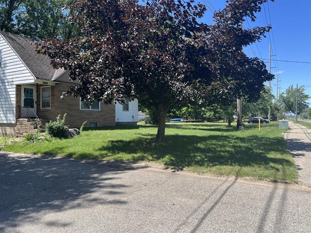 front view for 3329 120Th Avenue, Holland, Mi. 49424