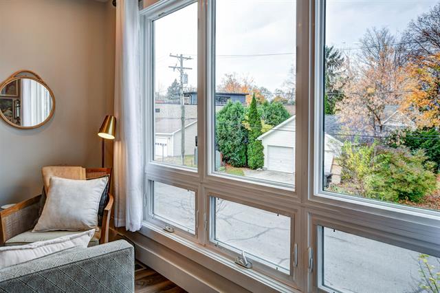 Builiding view fifteen for 208 Gillis, Traverse City, MI. 49684