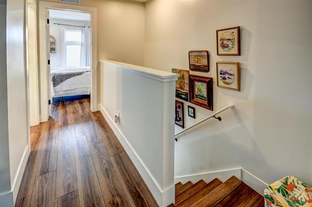 Builiding view twenty seven for 208 Gillis, Traverse City, MI. 49684