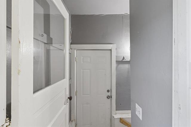 Builiding view thirty seven for 418 Woodworth, Alma, MI. 48801