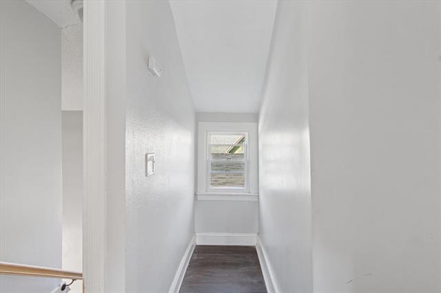 Builiding view twenty one for 418 Woodworth, Alma, MI. 48801