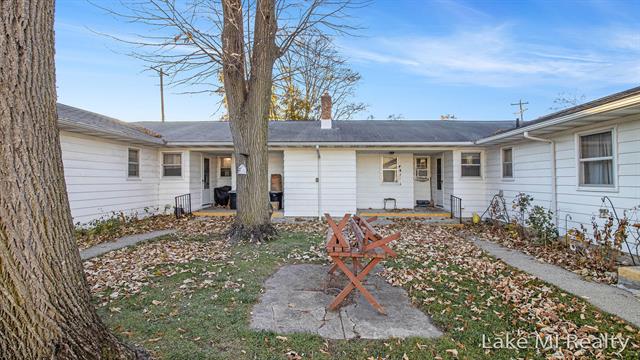 Builiding view thirteen for 2130 Banner, Wyoming, MI. 49509