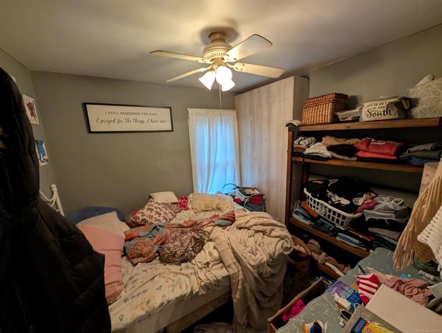 Builiding view three for 1846 Mills, Muskegon, MI. 49445