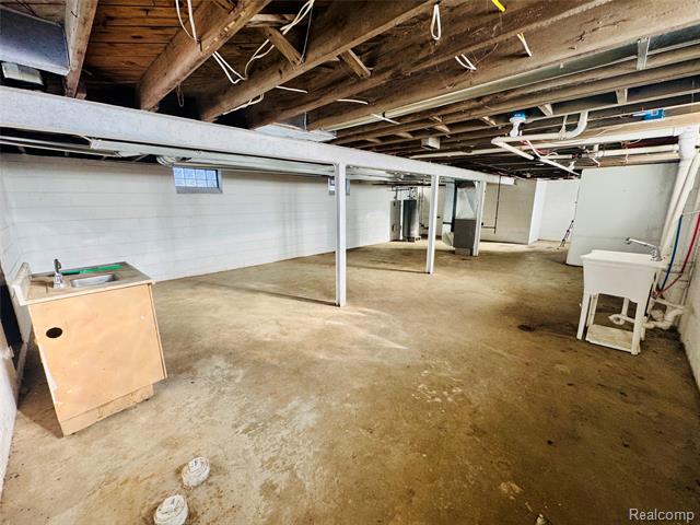 Builiding view twenty five for 19373 Eureka, Detroit, MI. 48234