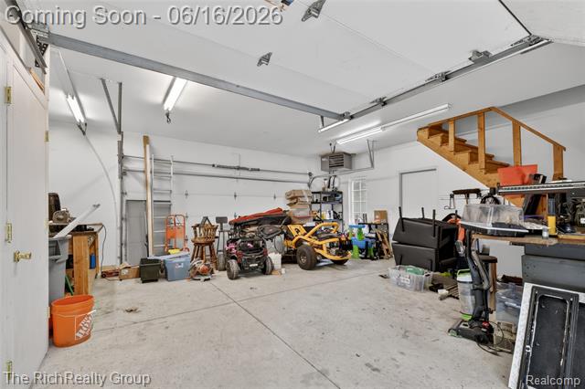 Builiding view thirty seven for 2300 Stoney Blf, Milford, MI. 48381