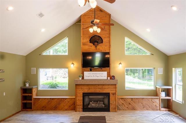 Builiding view eighteen for 4318 Eastman, Midland, MI. 48642