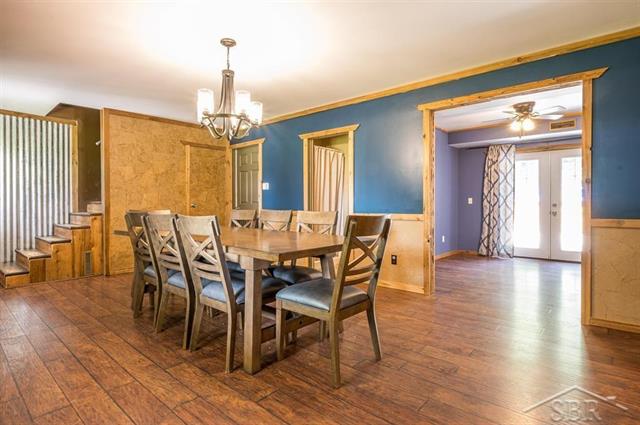 Builiding view twenty three for 4318 Eastman, Midland, MI. 48642