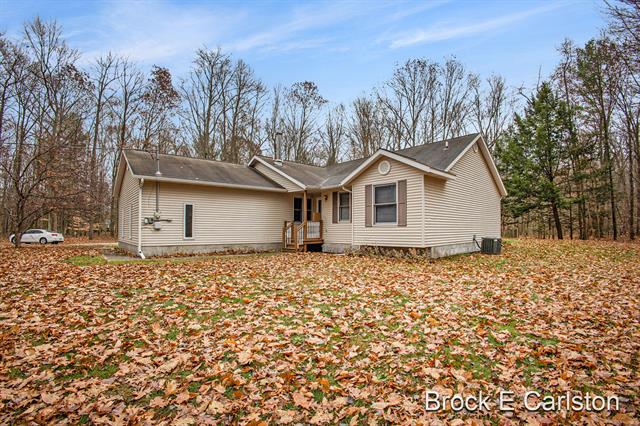 Builiding view one for 1977 Michillinda, Twin Lake, MI. 49457