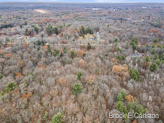 Builiding view thirty three for 1977 Michillinda, Twin Lake, MI. 49457