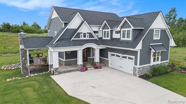 front view for 4273 Mccormick Drive, Linden, Mi. 48451