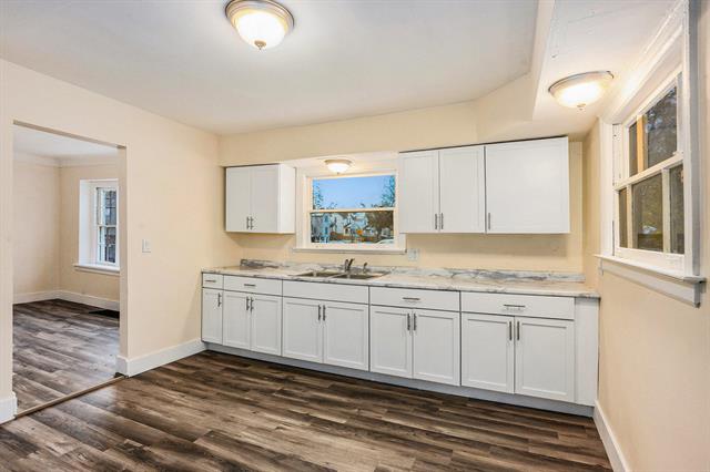 Builiding view seven for 617 Elizabeth, Kalamazoo, MI. 49007