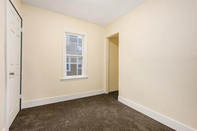 Builiding view ten for 617 Elizabeth, Kalamazoo, MI. 49007