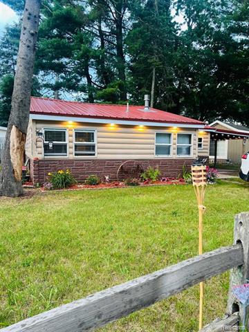 front view for 105 Alley Street, Lake, Mi. 48632