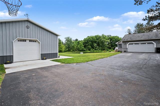 Builiding view thirty five for 5465 Lake George, Metamora, MI. 48455