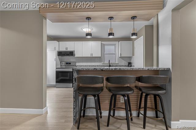 Builiding view four for 2544 Beatrice, Detroit, MI. 48217