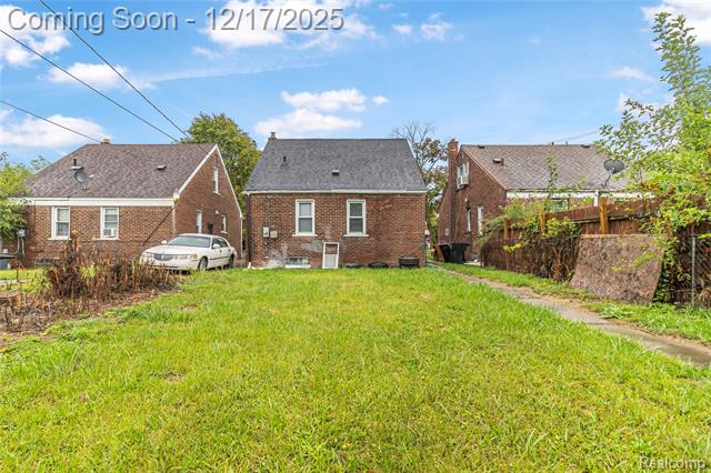 Builiding view seventeen for 2544 Beatrice, Detroit, MI. 48217