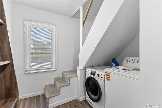 Builiding view thirteen for 1169 Carman, Burton, MI. 48529