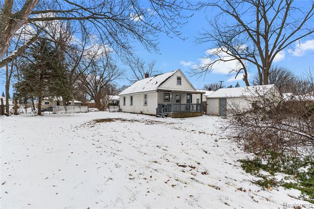 Builiding view twenty one for 1169 Carman, Burton, MI. 48529