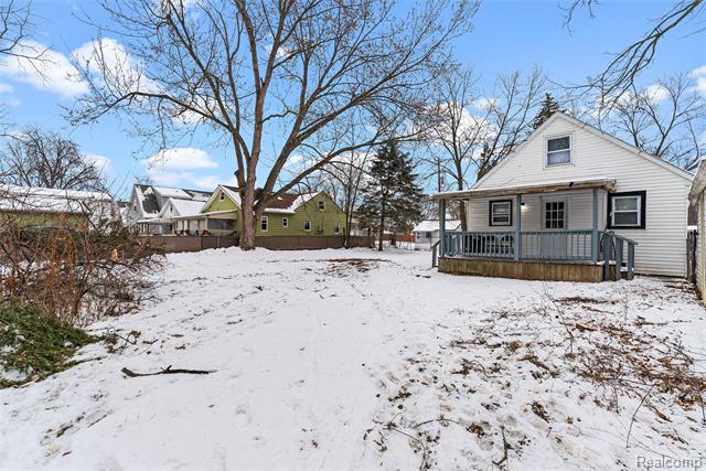 Builiding view twenty two for 1169 Carman, Burton, MI. 48529