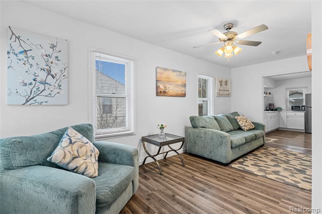 Builiding view two for 1169 Carman, Burton, MI. 48529