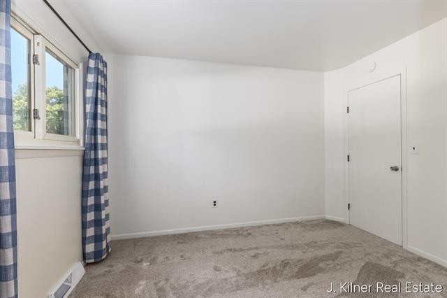 Builiding view fifteen for 1500 Carol Lynne, Lowell, MI. 49331