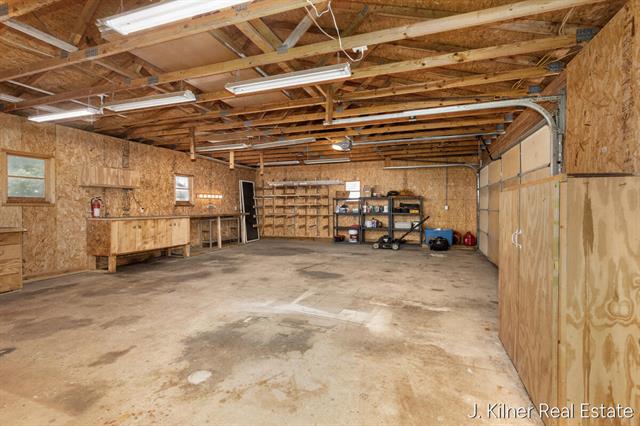Builiding view twenty three for 1500 Carol Lynne, Lowell, MI. 49331