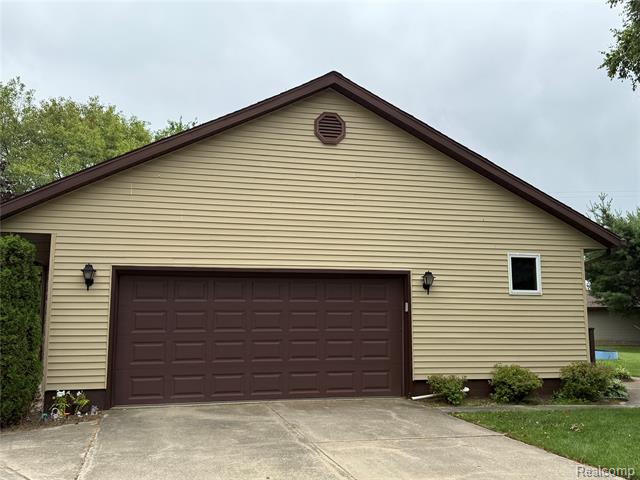 front view picture of 1890 James Street, Ubly, MI. 48475