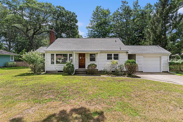 front view for 1947 Spencer Drive, Muskegon, Mi. 49441