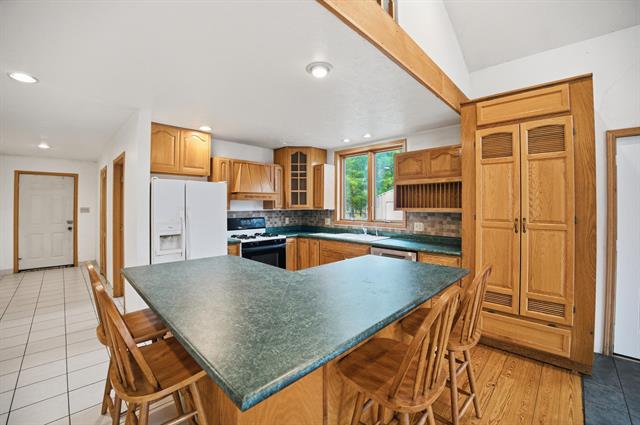 Builiding view seven for 66472 Dolans, Vandalia, MI. 49095