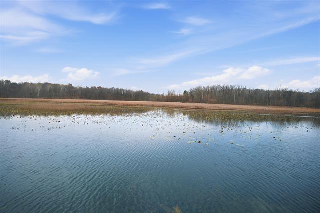 Builiding view thirty for 66472 Dolans, Vandalia, MI. 49095