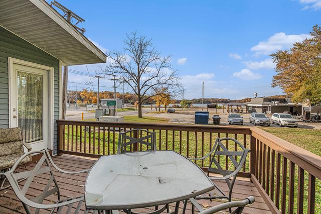 Builiding view twenty one for 111 Reed, Cassopolis, MI. 49031