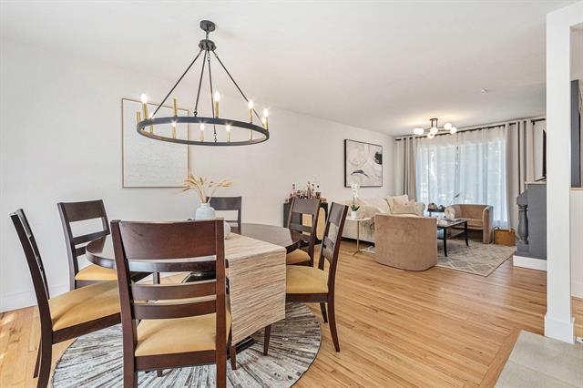 Builiding view ten for 819 Michigan, New Buffalo, MI. 49117