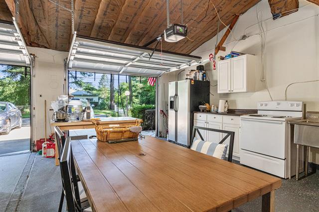 Builiding view thirty one for 819 Michigan, New Buffalo, MI. 49117