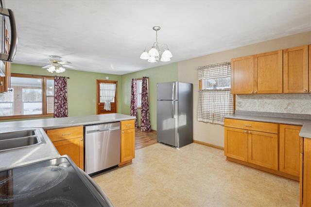 Builiding view four for 100 Long, Marshall, MI. 49068