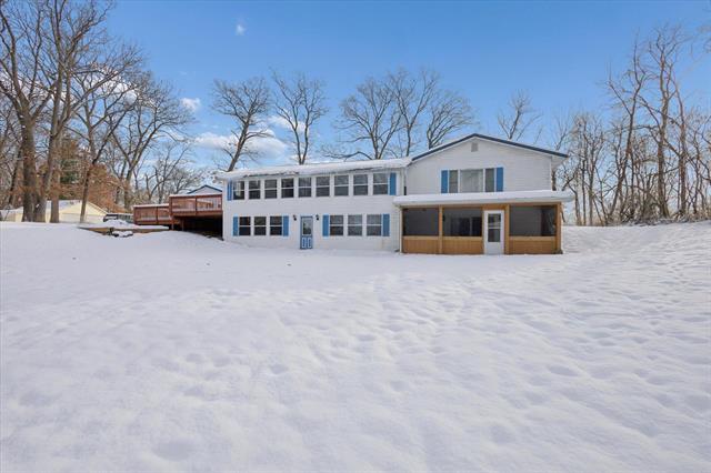 Builiding view thirty five for 100 Long, Marshall, MI. 49068