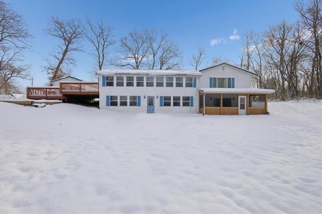 Builiding view thirty three for 100 Long, Marshall, MI. 49068