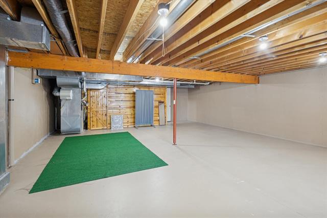 Builiding view twenty three for 100 Long, Marshall, MI. 49068