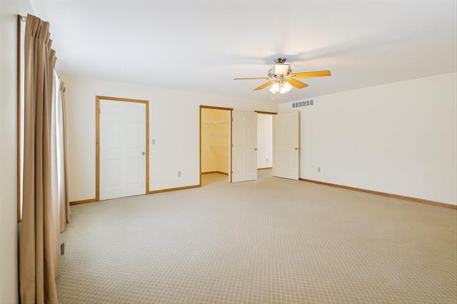 Builiding view twenty for 100 Long, Marshall, MI. 49068