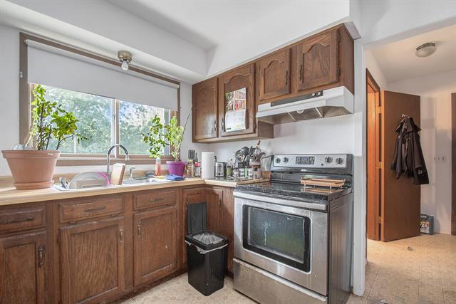 Builiding view five for 7260 East, Three Oaks, MI. 49128