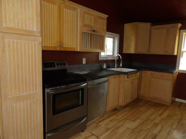 Builiding view eleven for 255 Livingston, Battle Creek, MI. 49014