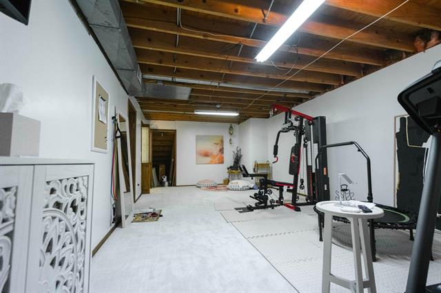 Builiding view thirty one for 300 Hidden Forest, Battle Creek, MI. 49014