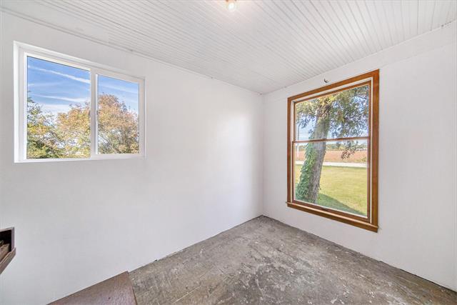 Builiding view ten for 13431 Crowe, Milan, MI. 48160