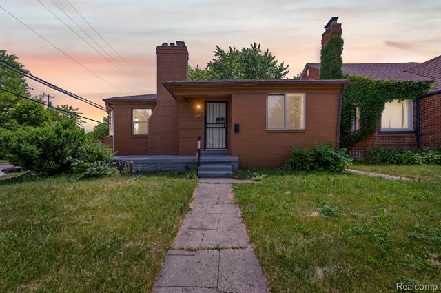 front view for 10270 Beaconsfield Street, Detroit, Mi. 48224