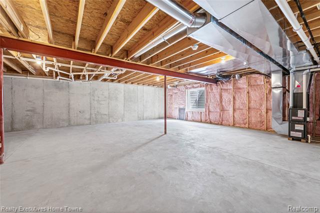 Builiding view fifteen for 303 Hidden Harbor, Marine City, MI. 48039