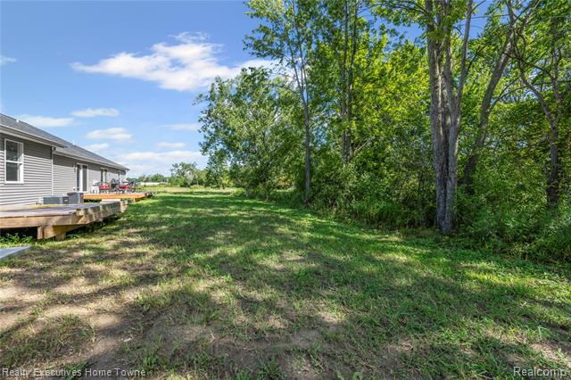 Builiding view seventeen for 303 Hidden Harbor, Marine City, MI. 48039